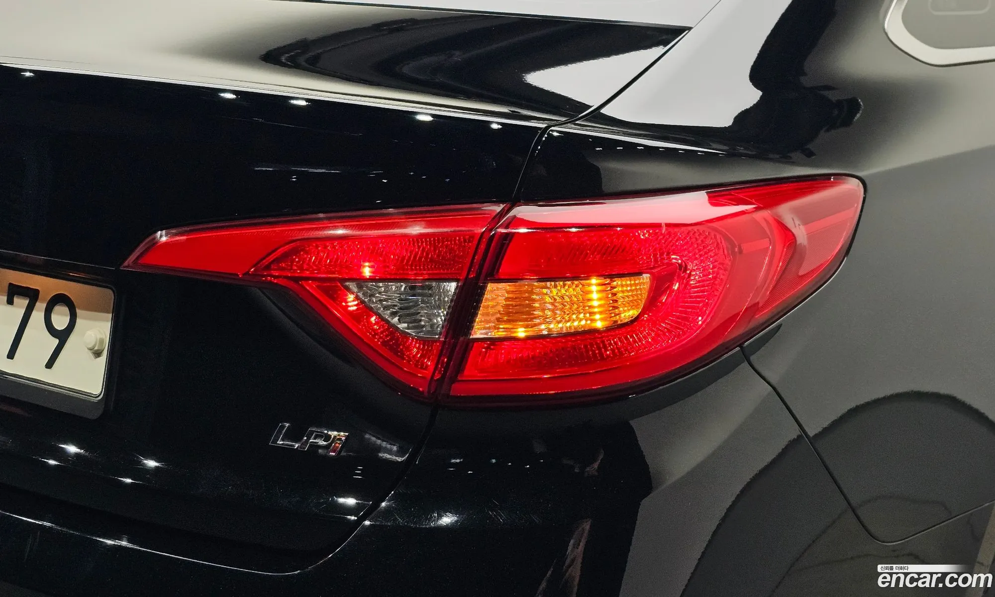 Hyundai LF Sonata 2014 KMHE341DBFA011166 — 2