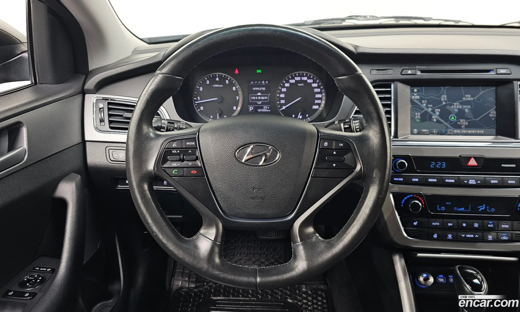 Hyundai LF Sonata 2014 KMHE341DBFA011166 — 14