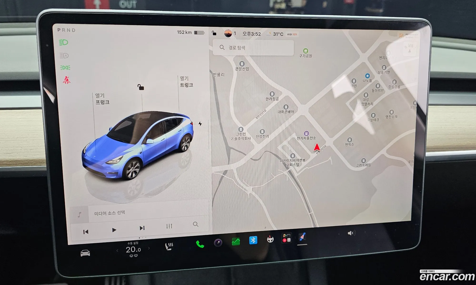 Tesla Model Y 2022 — 25