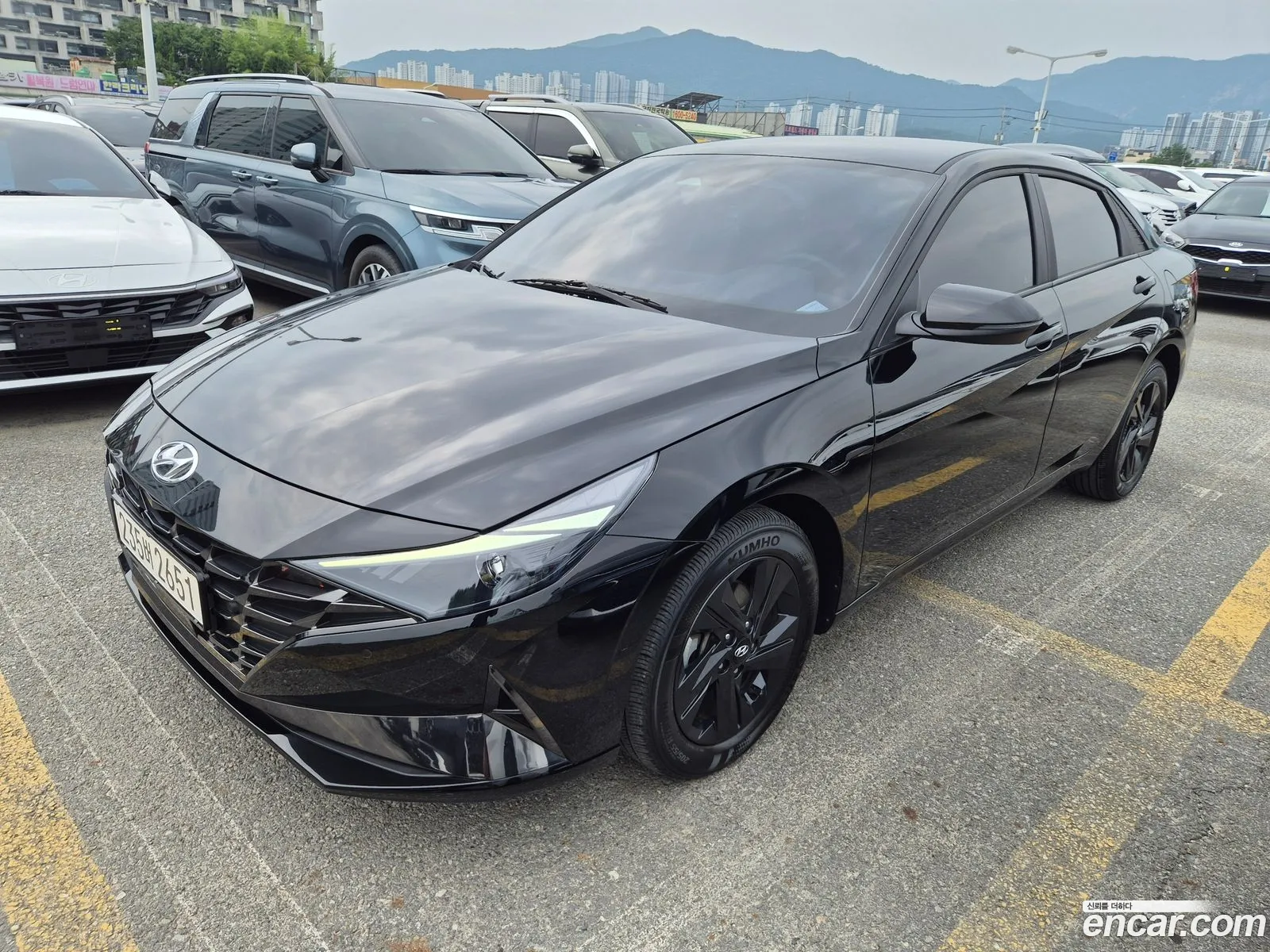 Hyundai Elantra 2022 — 11