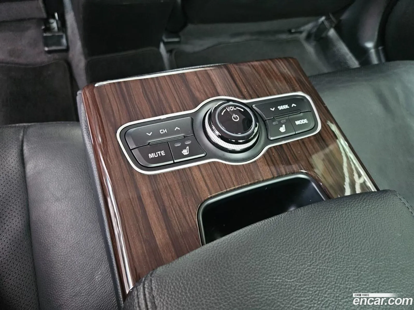 Kia K7 2014 — 18