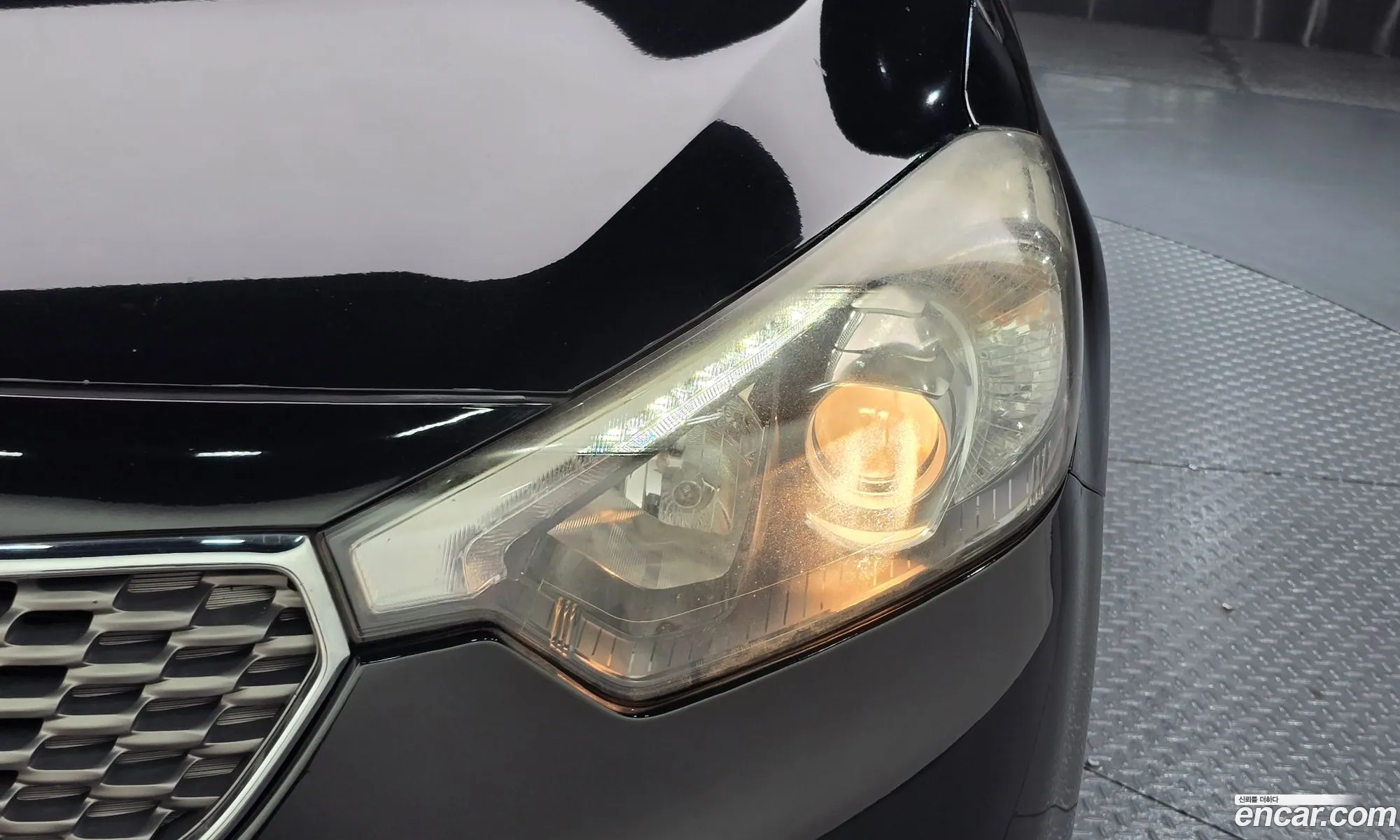 Kia K3 2013 KNAFZ412BDA061294 — 18