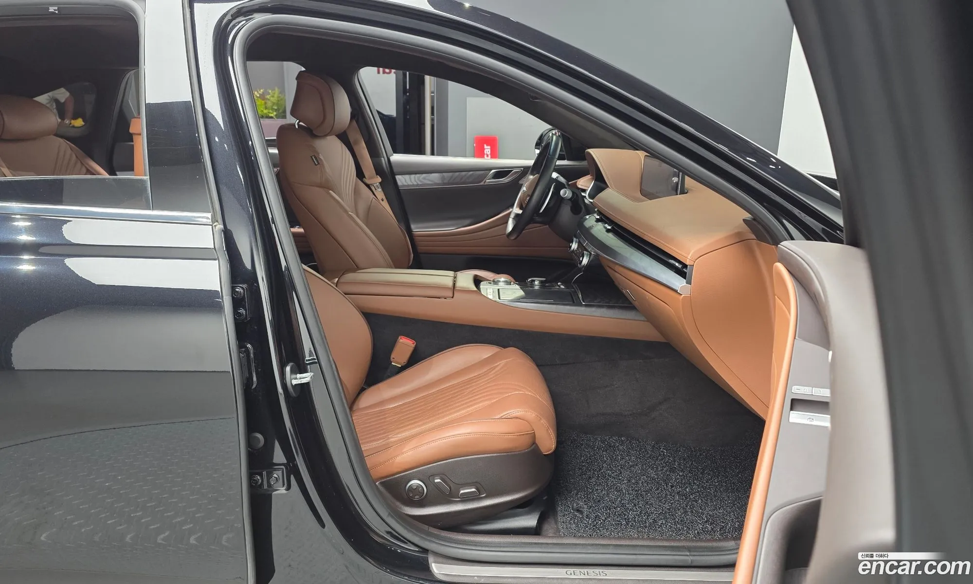 Genesis G80 2023 KMTGB41CDPU187616 — 17
