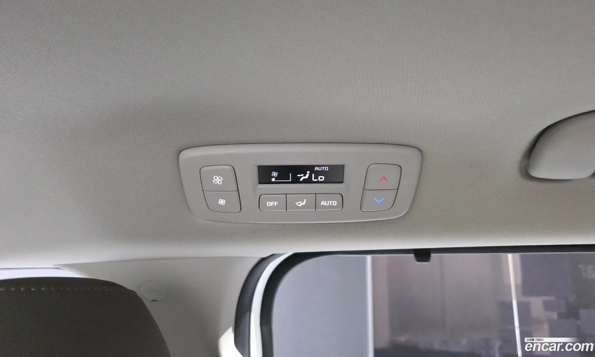 Kia Carnival 2024 KNANC81ABSS018945 — 34