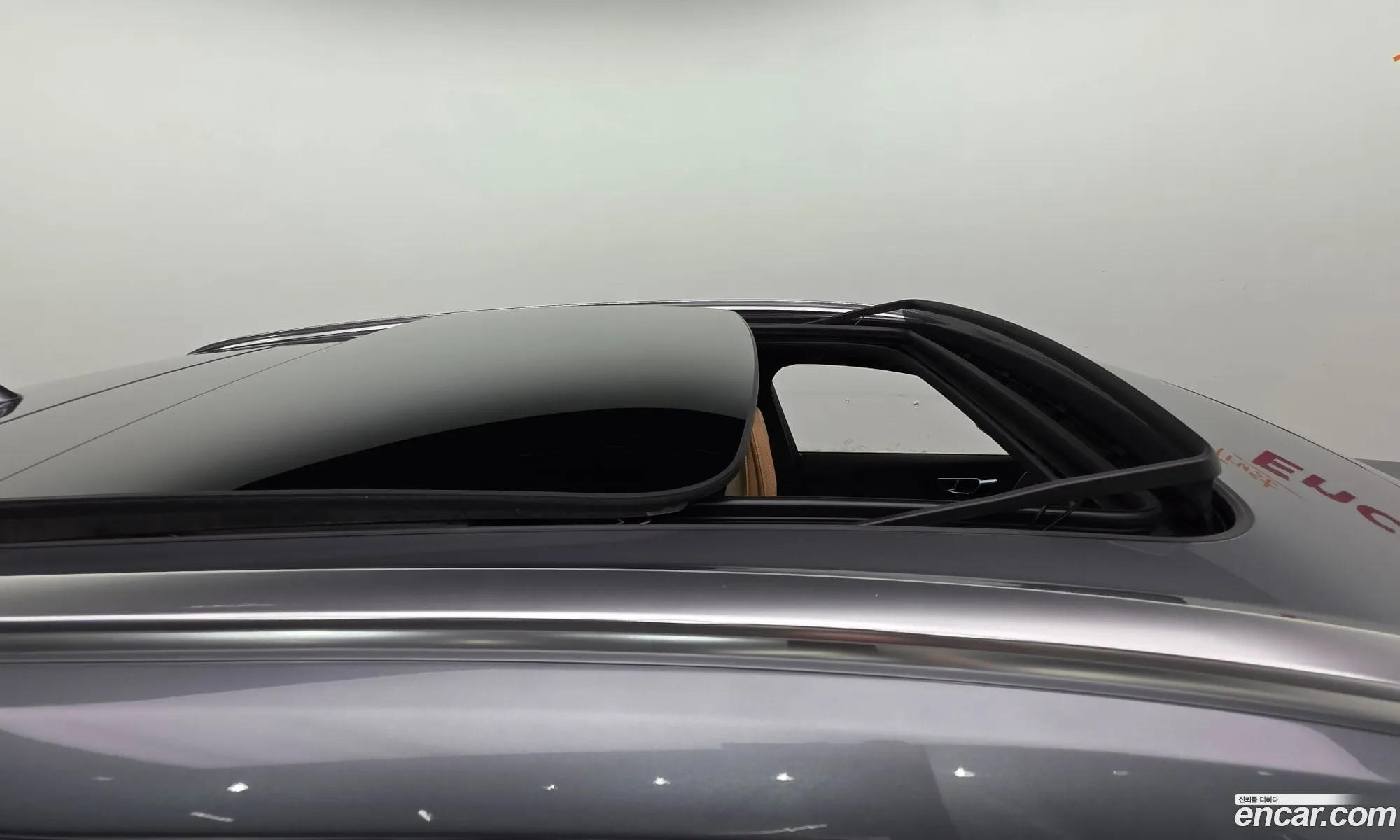 Volvo XC60 2018 — 19