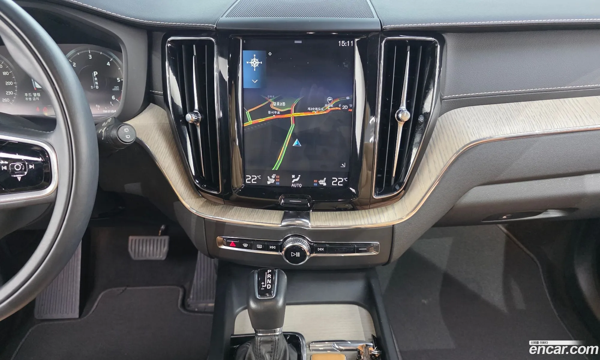 Volvo XC60 2018 — 15