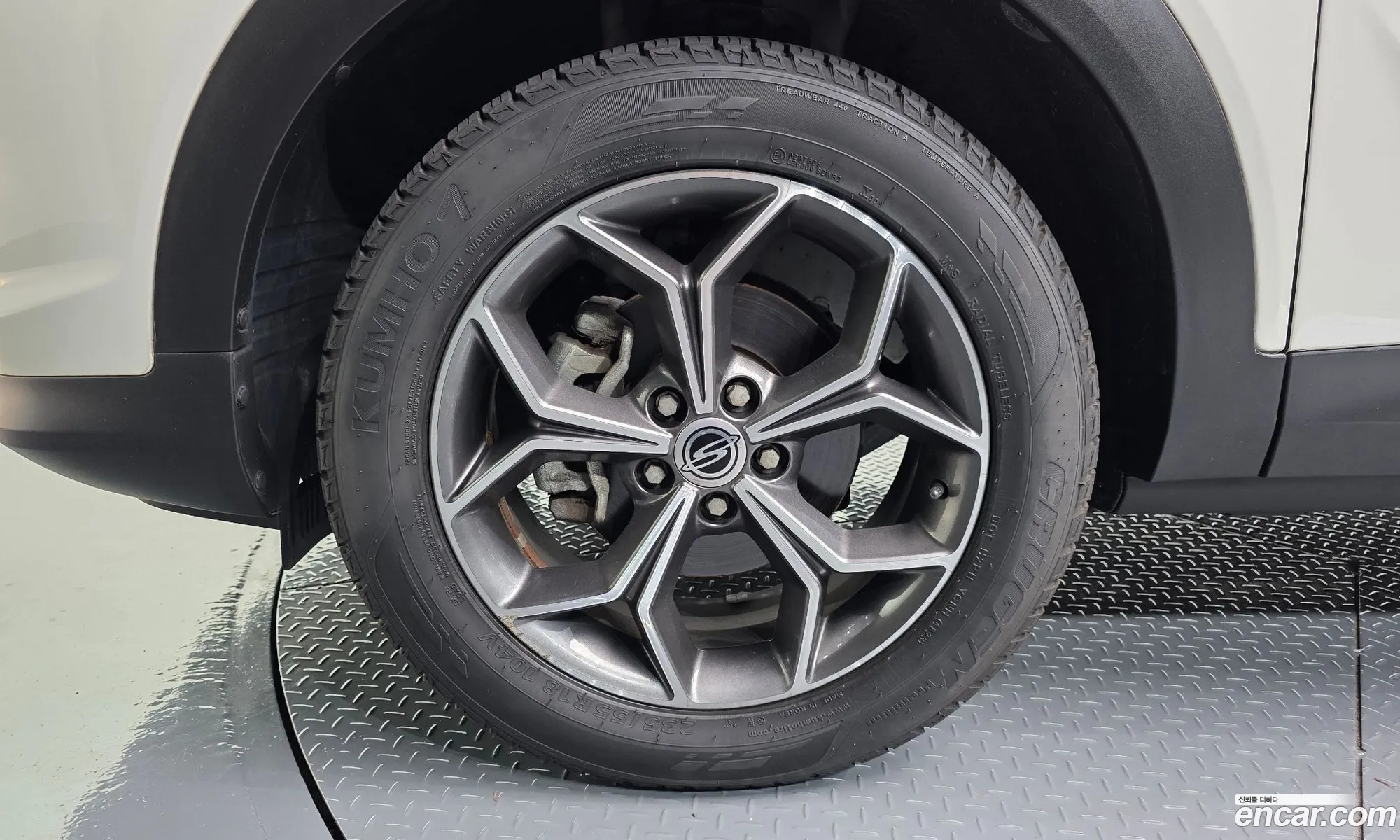 KG Mobility (SsangYong) Beautiful Korando