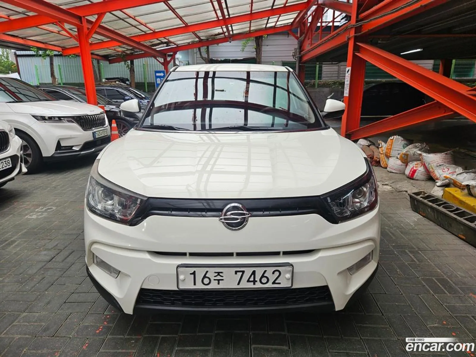 KG Mobility (SsangYong) Tivoli 2015 — 16
