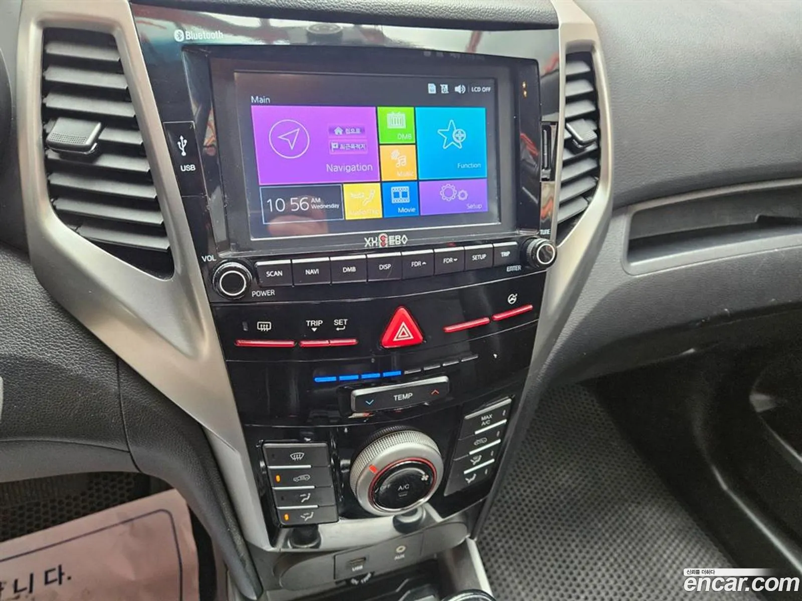 KG Mobility (SsangYong) Tivoli 2015 — 2