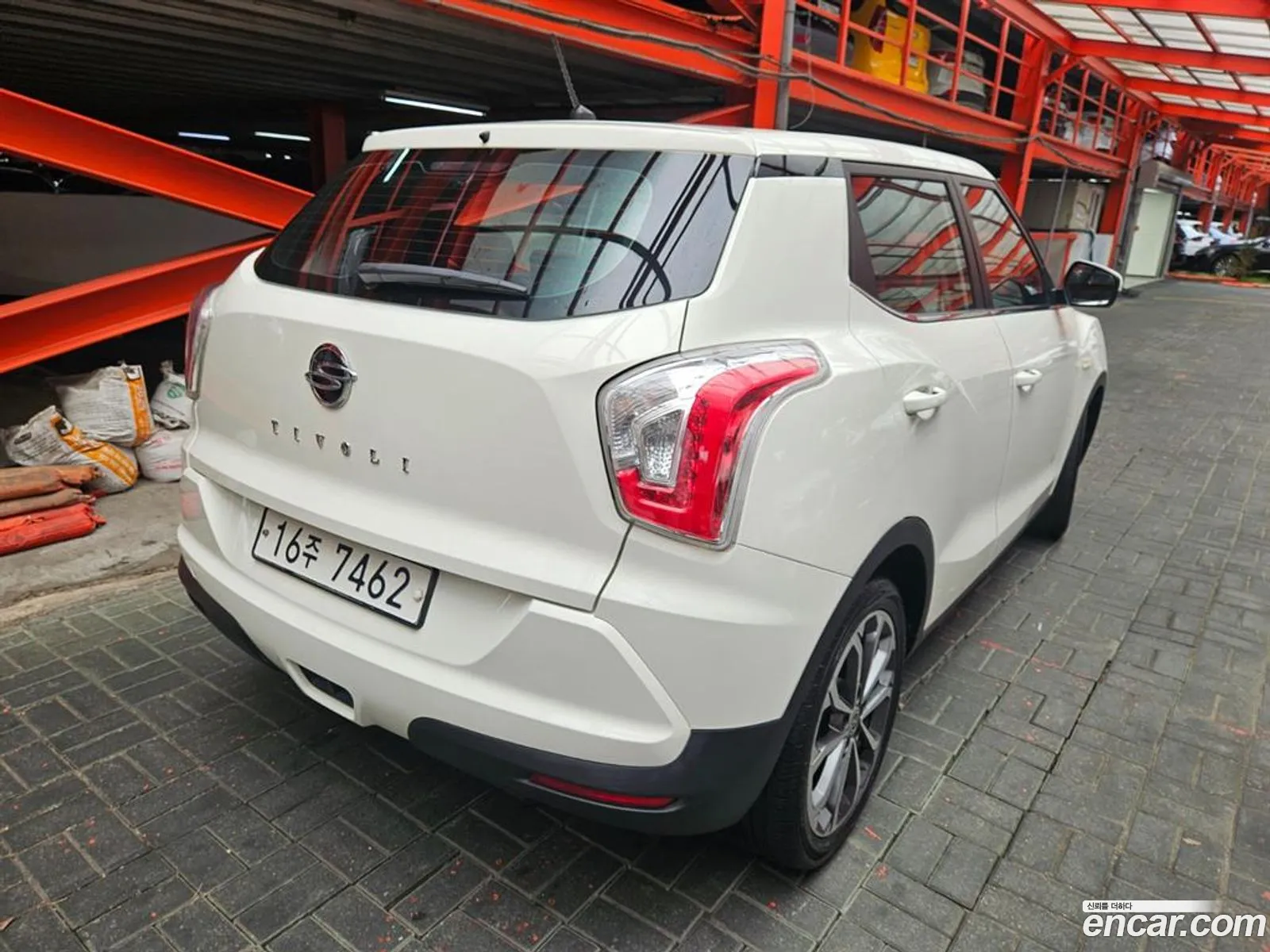 KG Mobility (SsangYong) Tivoli 2015 — 10
