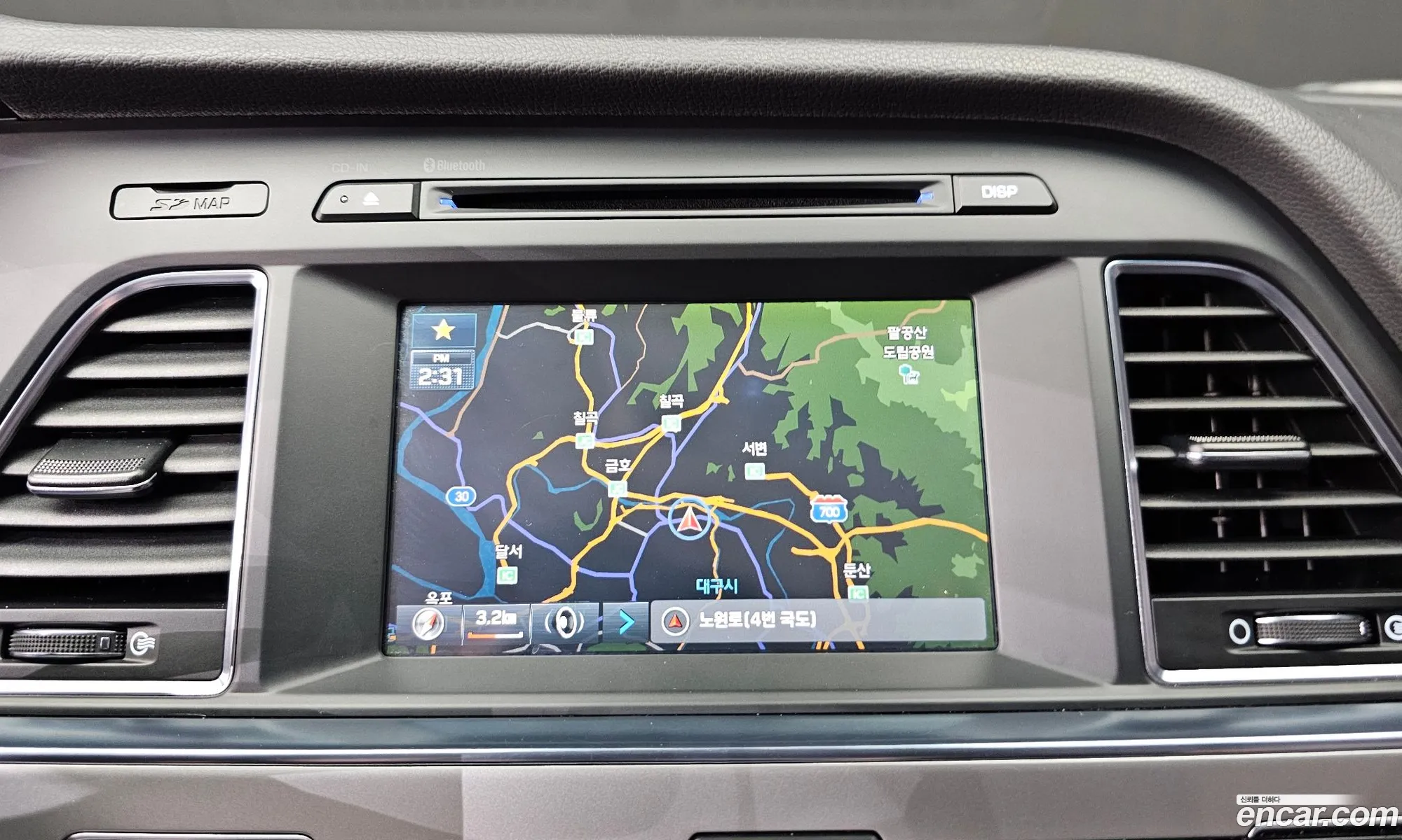 Hyundai LF Sonata 2014 — 26
