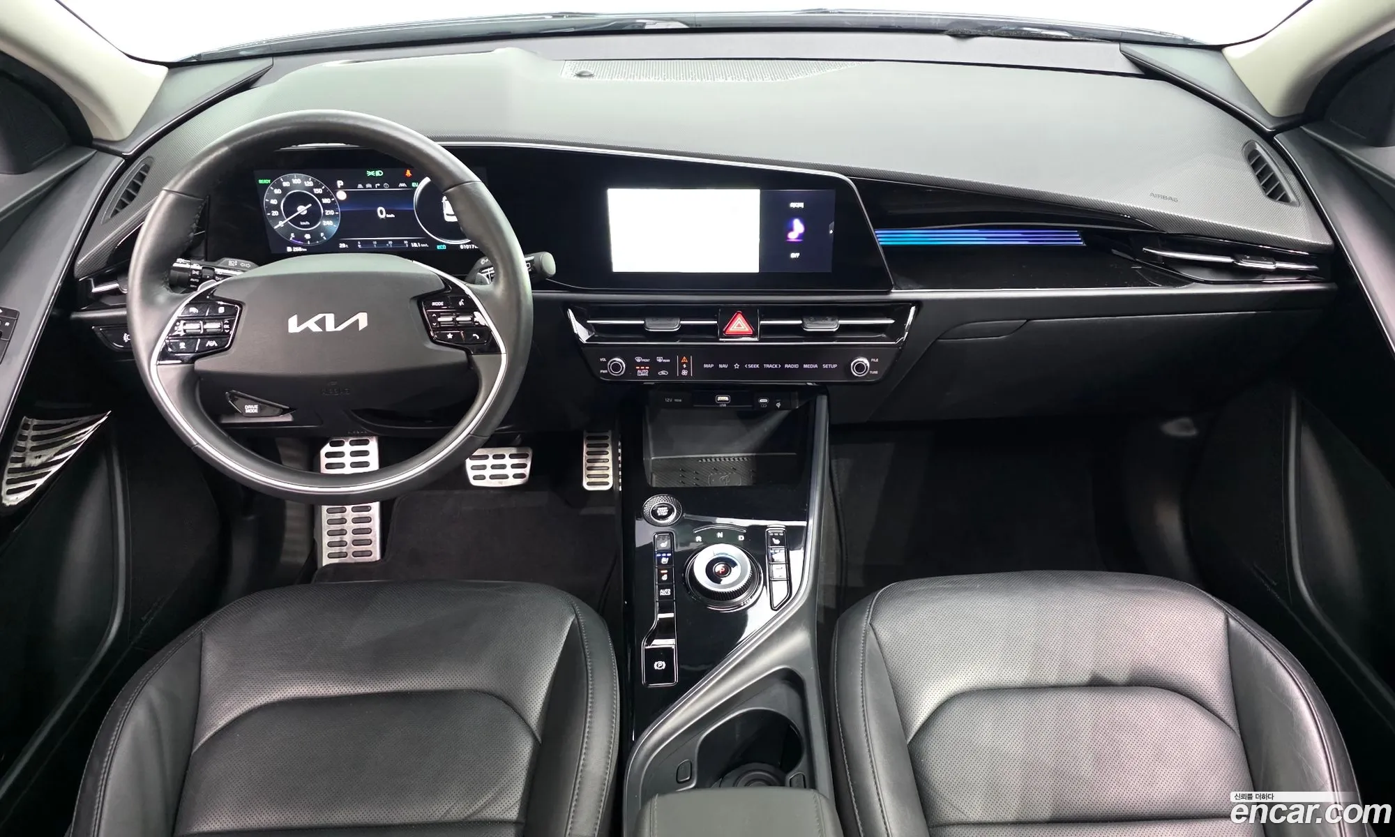 Kia Niro 2022 KNACT81EGNA033328 — 10