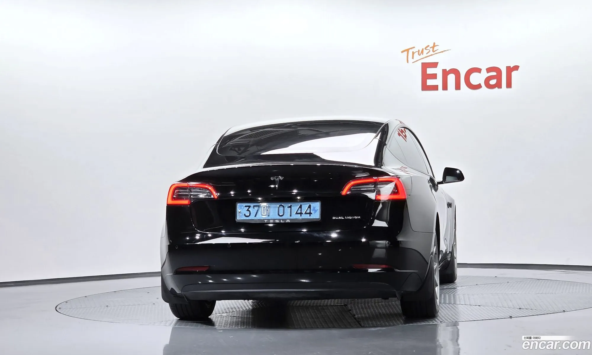 Tesla Model 3 2022 — 13