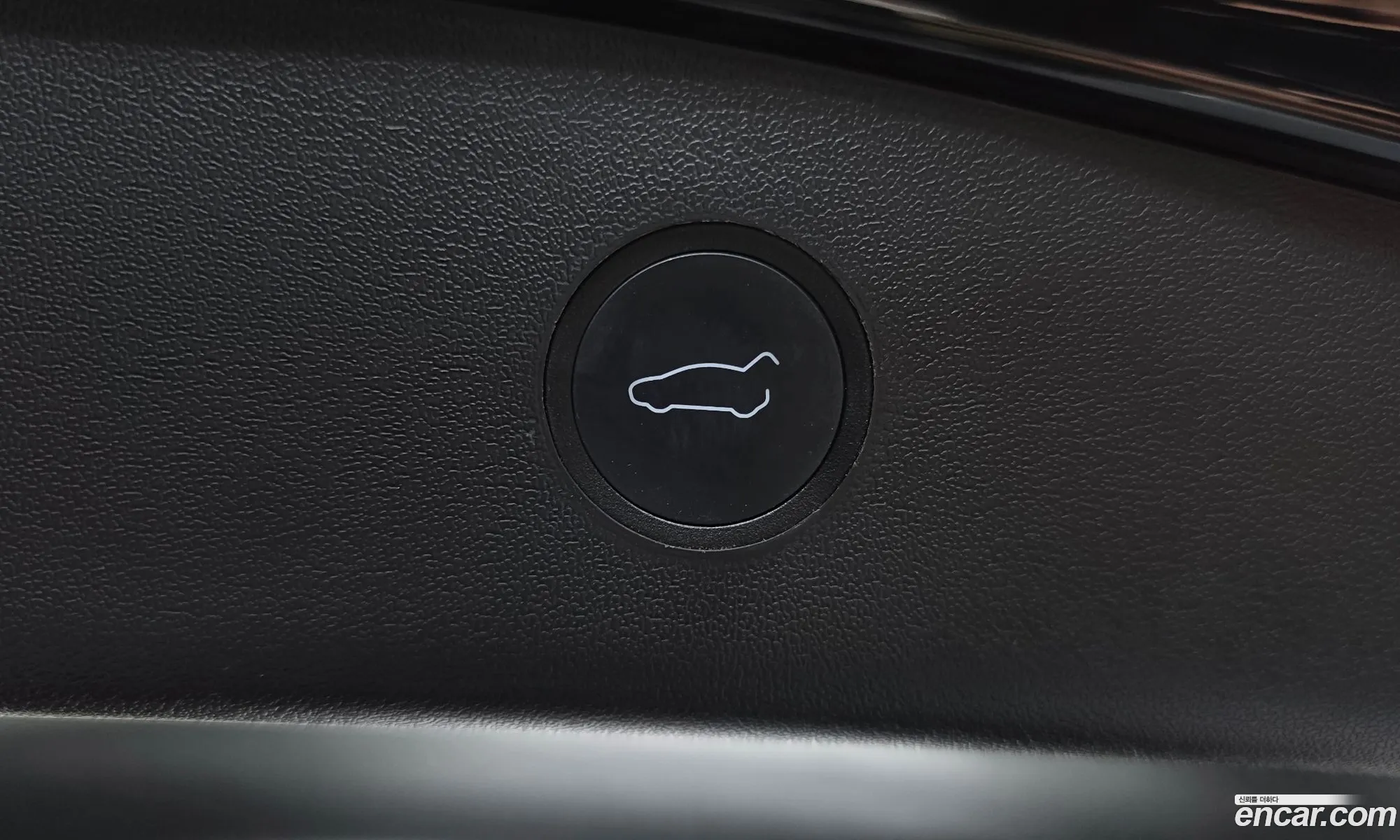 Tesla Model 3 2022 — 22