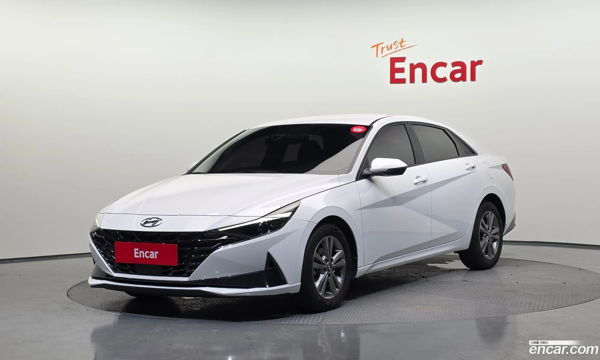 Hyundai Elantra 2021 — 13