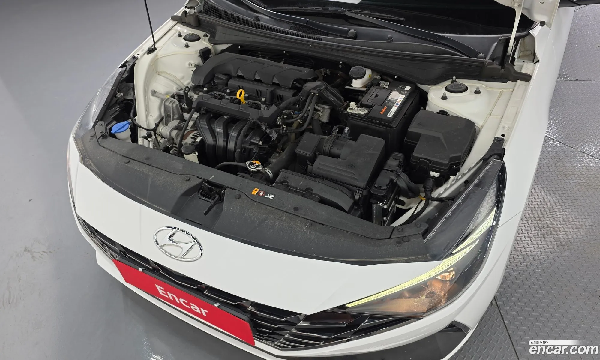 Hyundai Elantra 2021 — 28