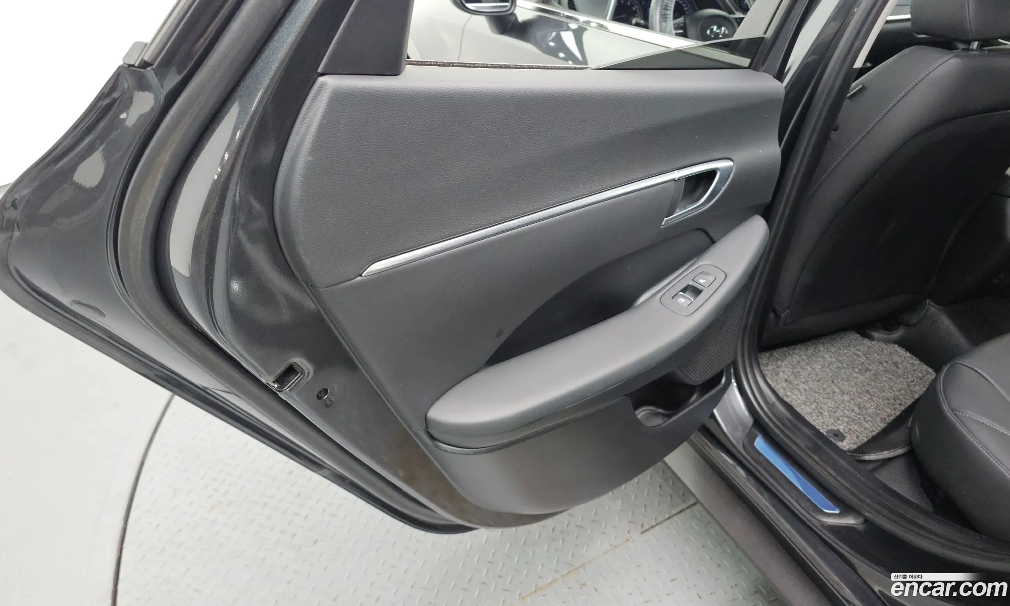 Hyundai Sonata 2019 — 17