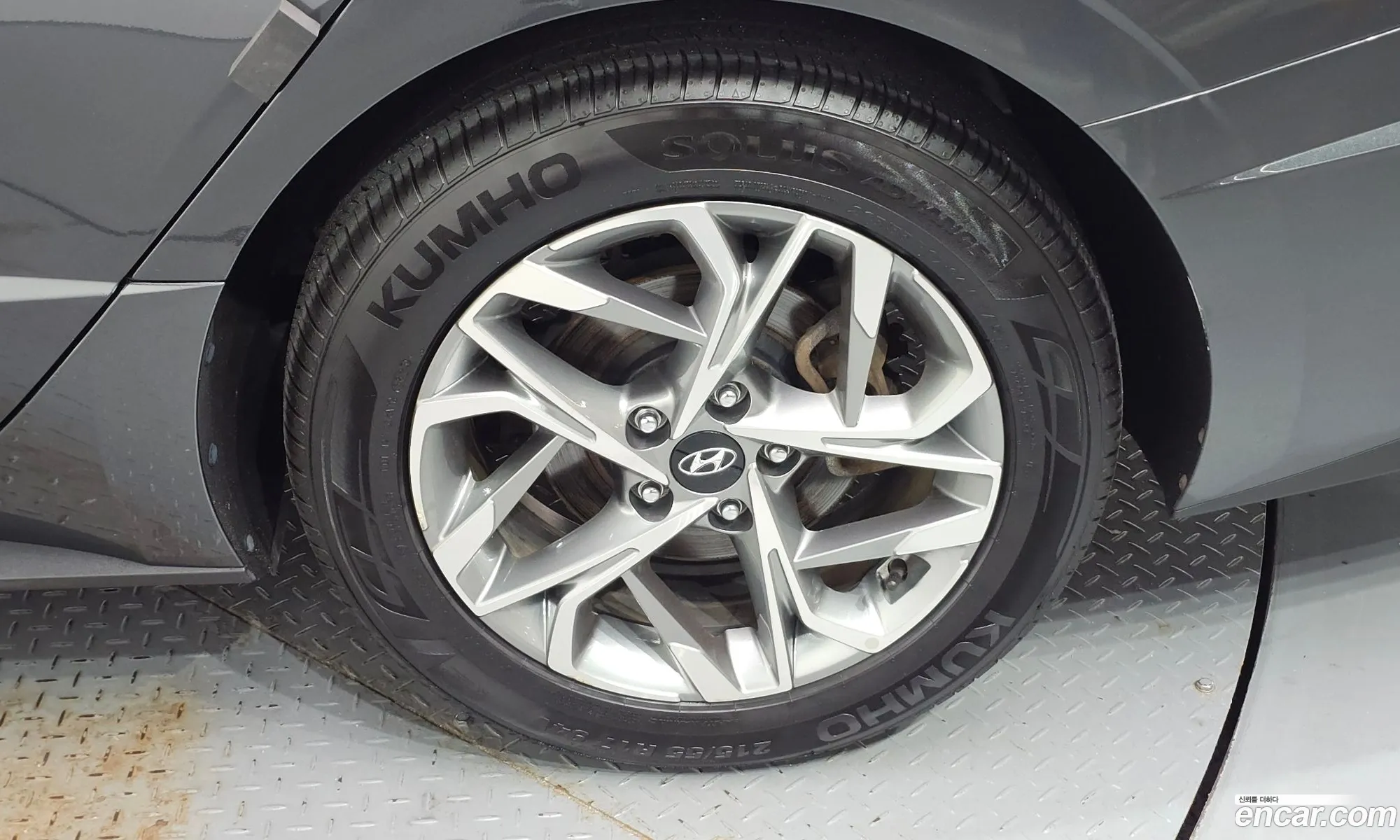 Hyundai Sonata 2019 — 30