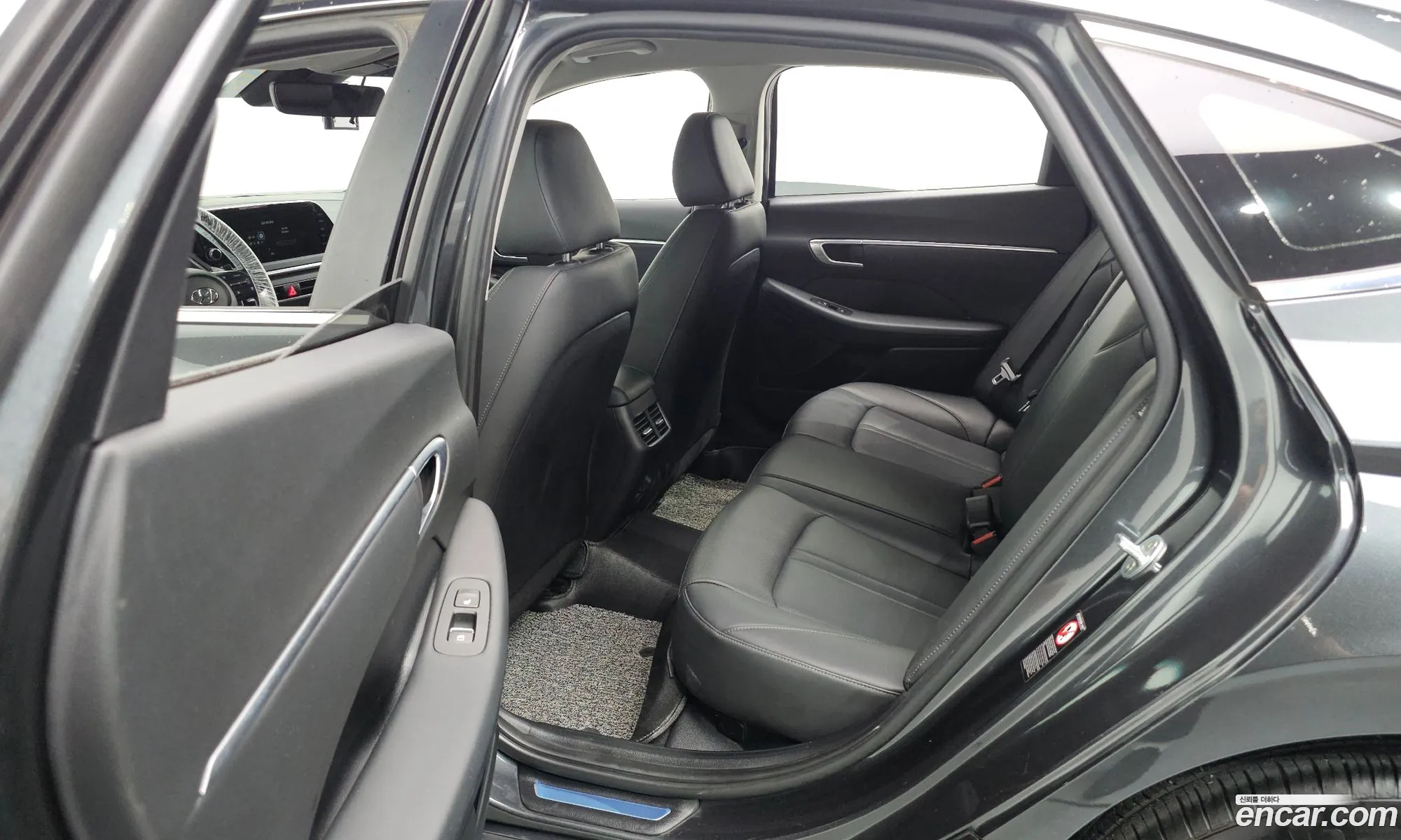 Hyundai Sonata 2019 — 18
