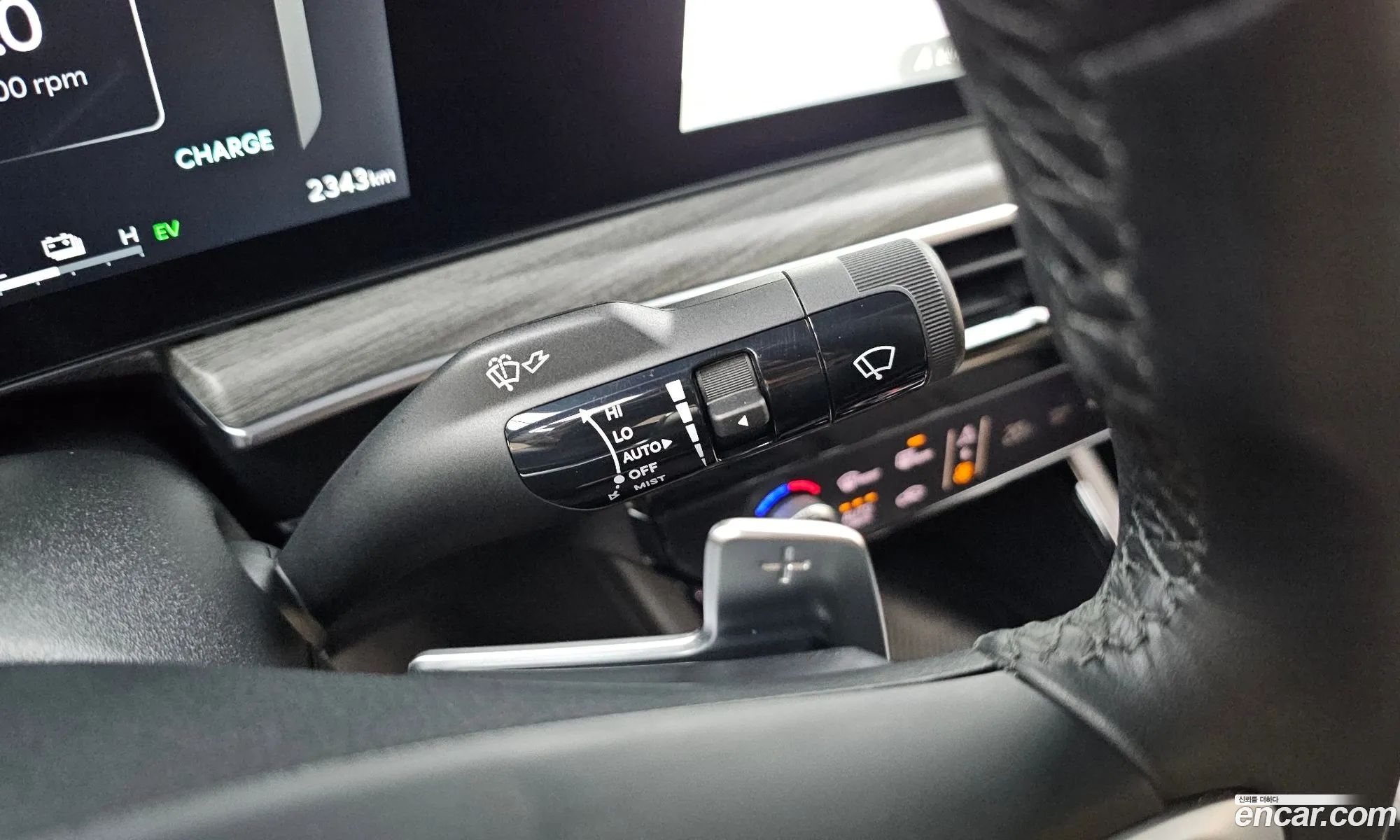 Kia K5 Hybrid 2025 — 29