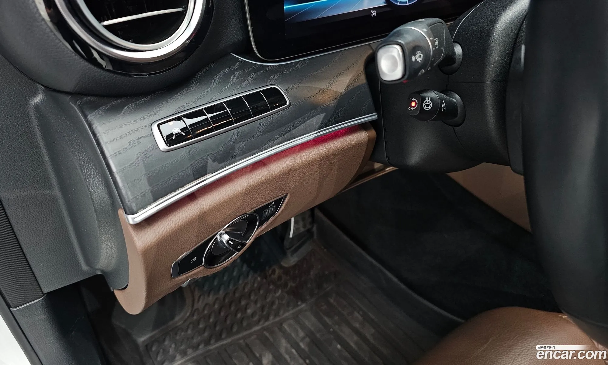 Mercedes-Benz E-Class W213 2018 — 23