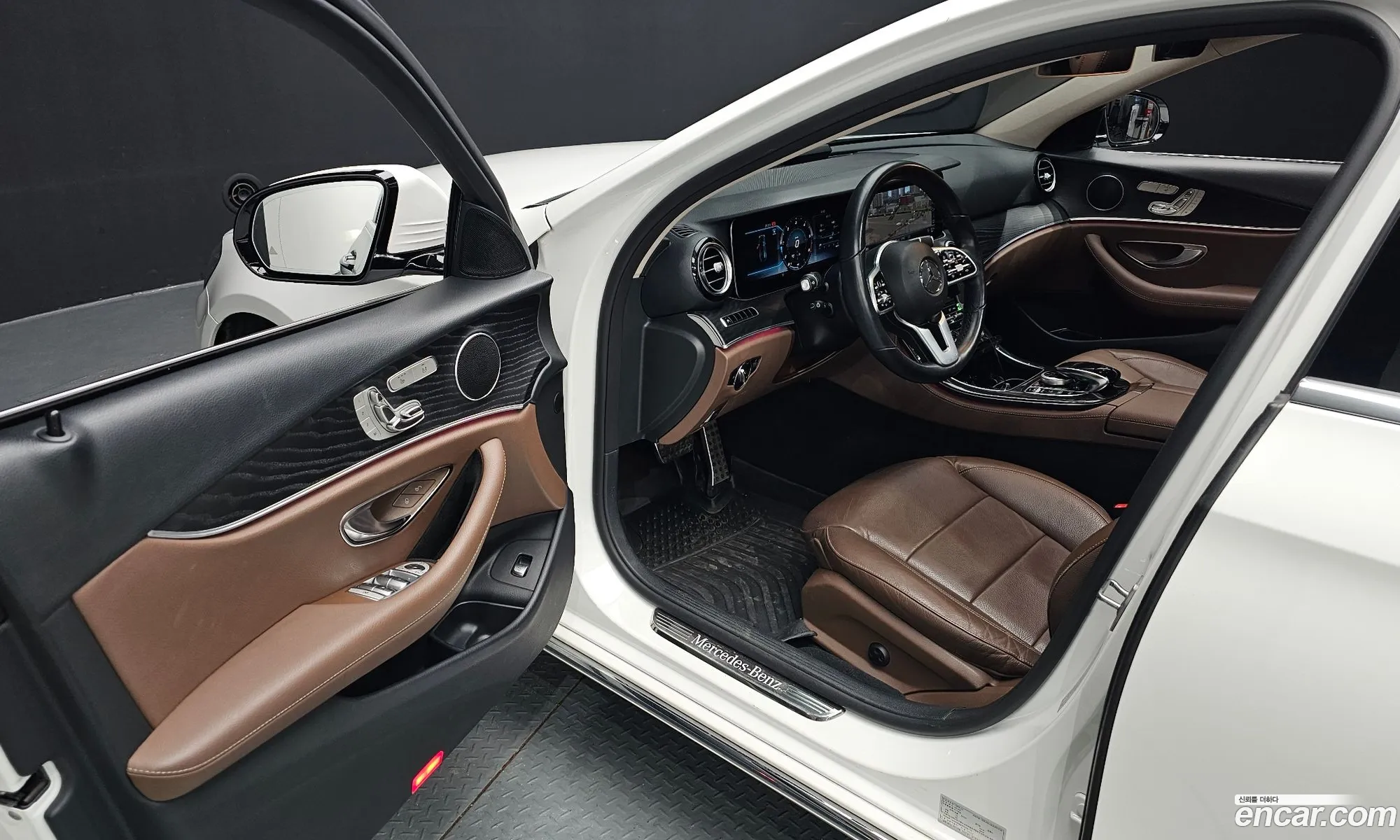 Mercedes-Benz E-Class W213 2018 — 22