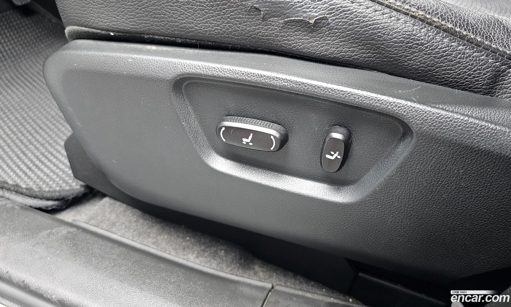 Chevrolet (GM Daewoo) Captiva 2014 KLACA26YDEB051996 — 16