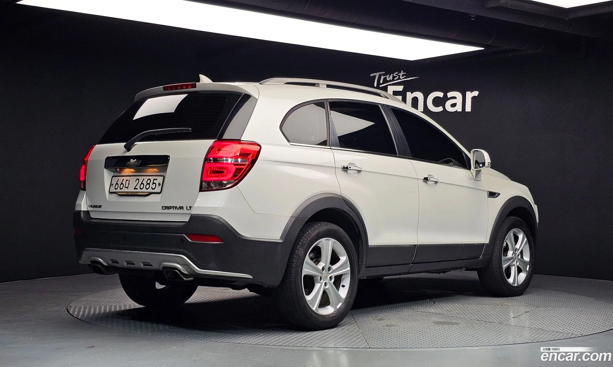 Chevrolet (GM Daewoo) Captiva 2014 KLACA26YDEB051996 — 17