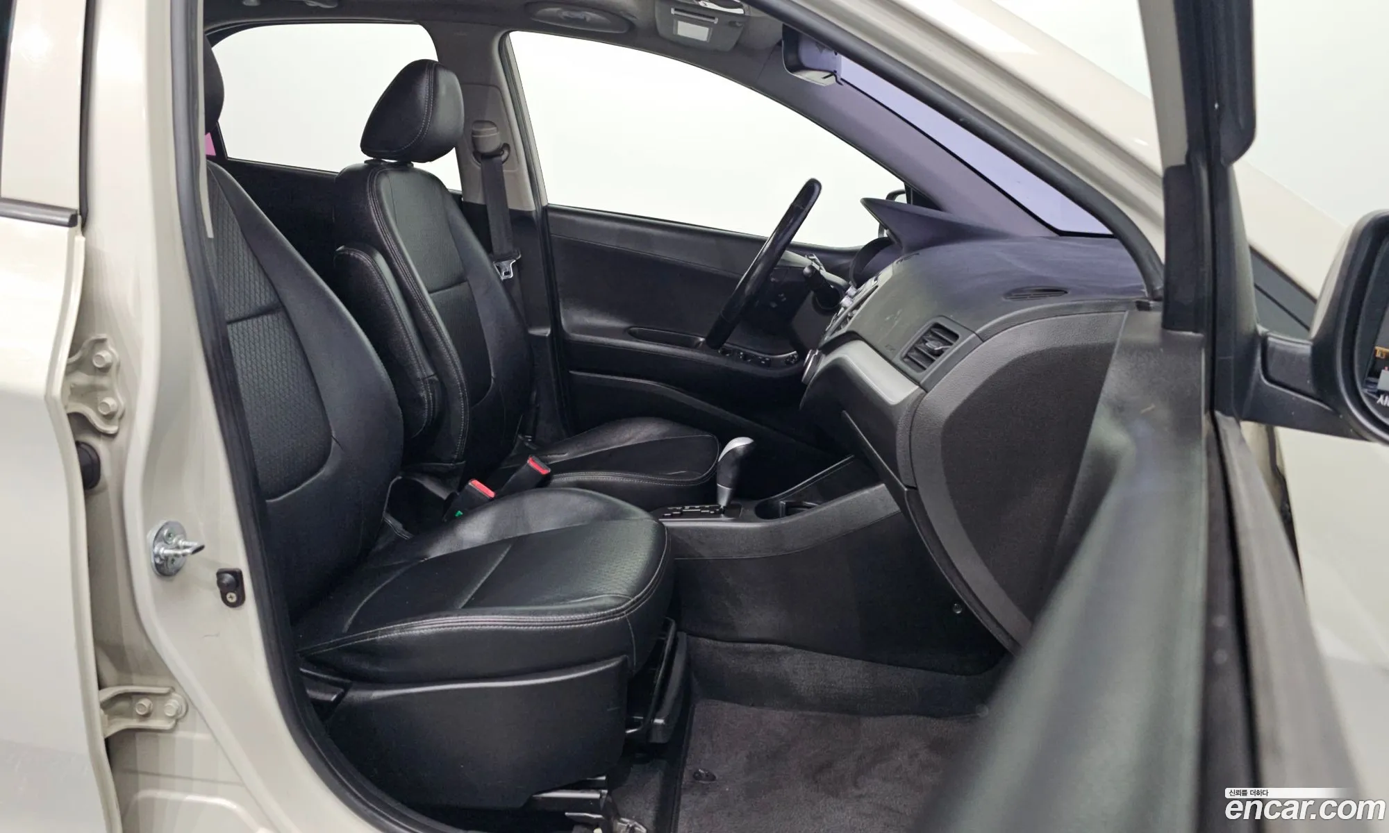Kia Morning 2012 — 28