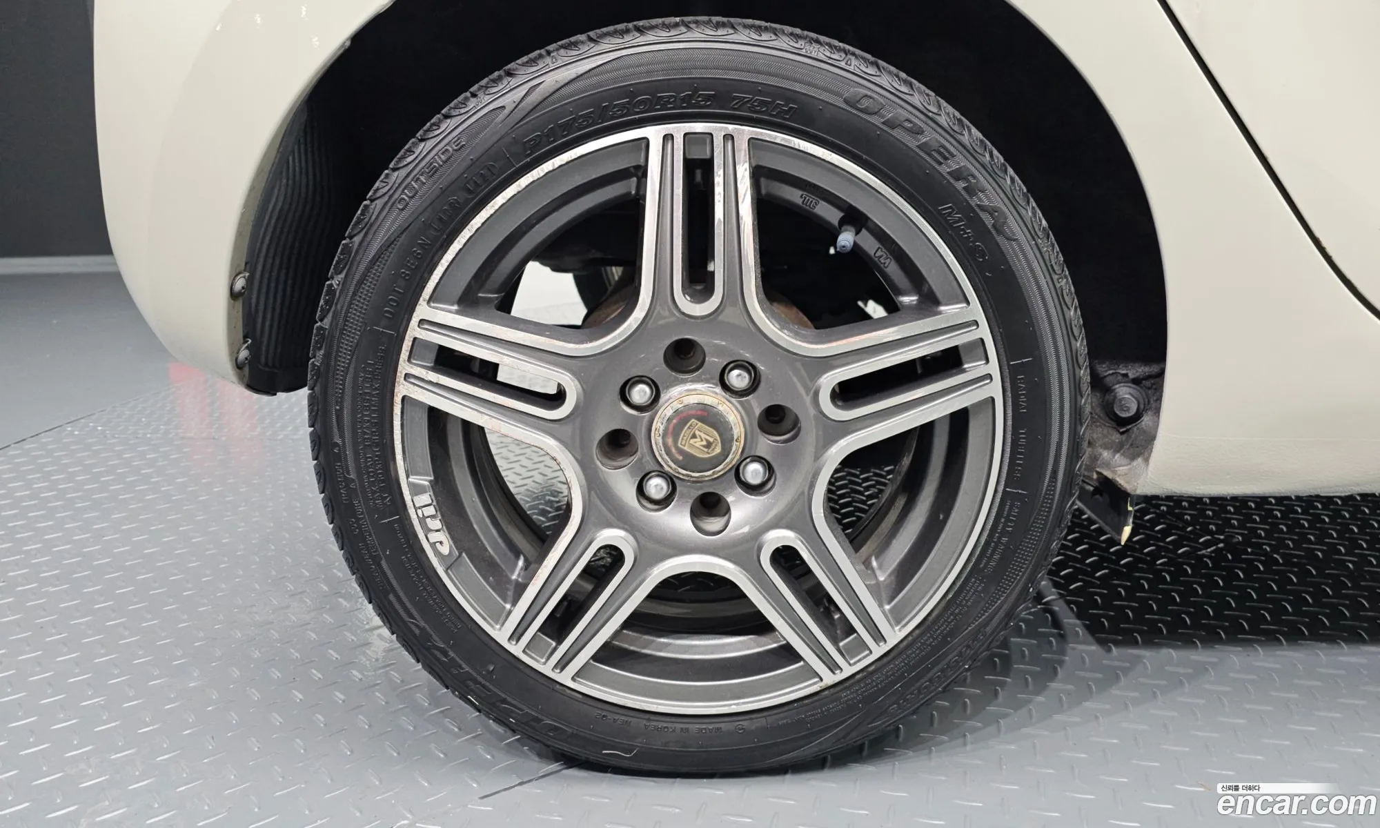 Kia Morning 2012 — 32
