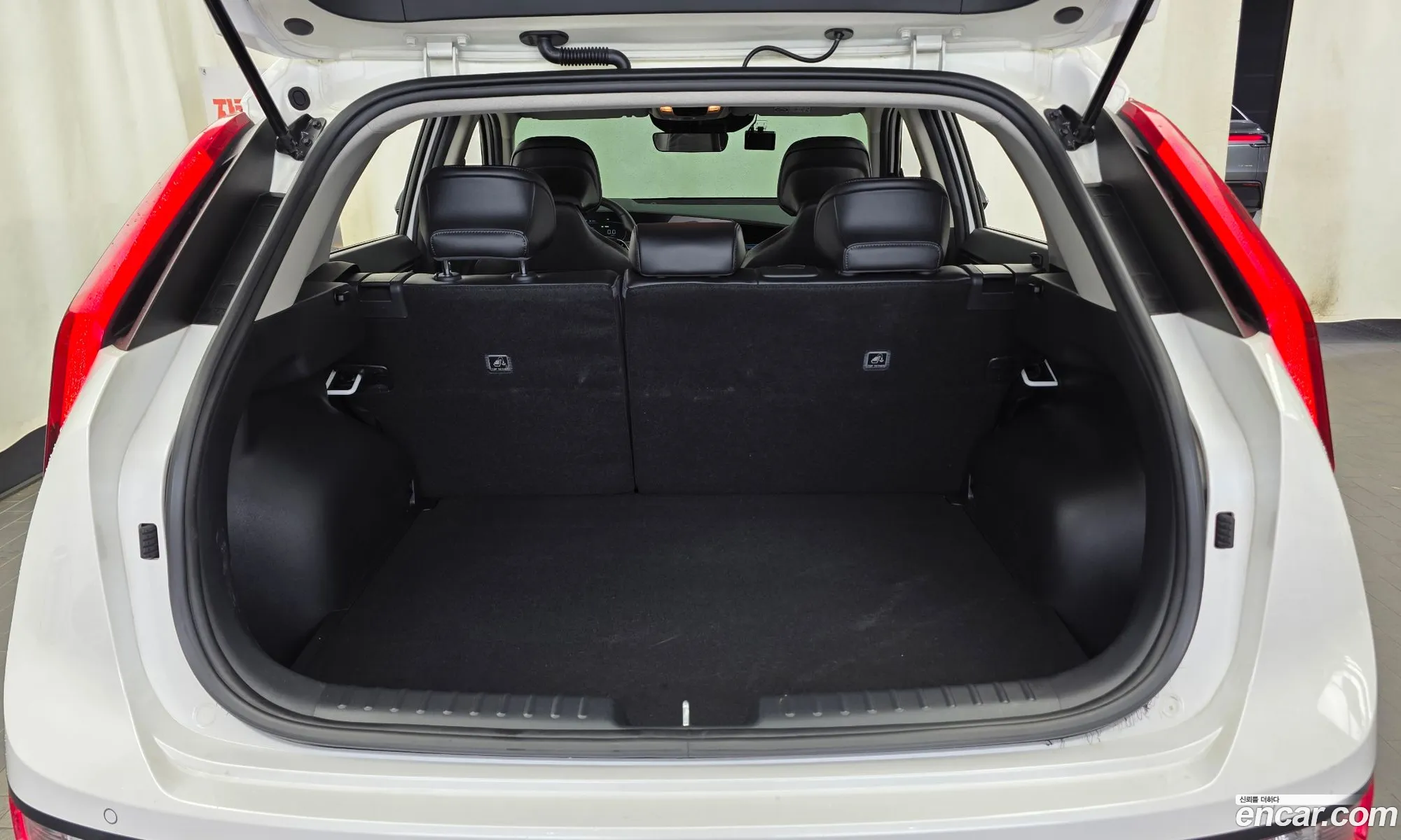 Kia Niro 2022 KNACR81EGNA029044 — 4