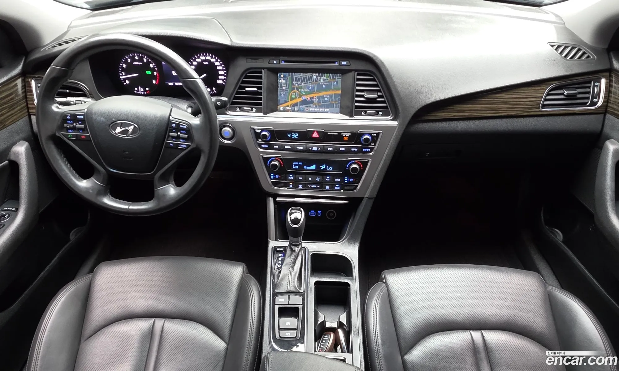 Hyundai LF Sonata 2016 KMHE341CBGA218288 — 6