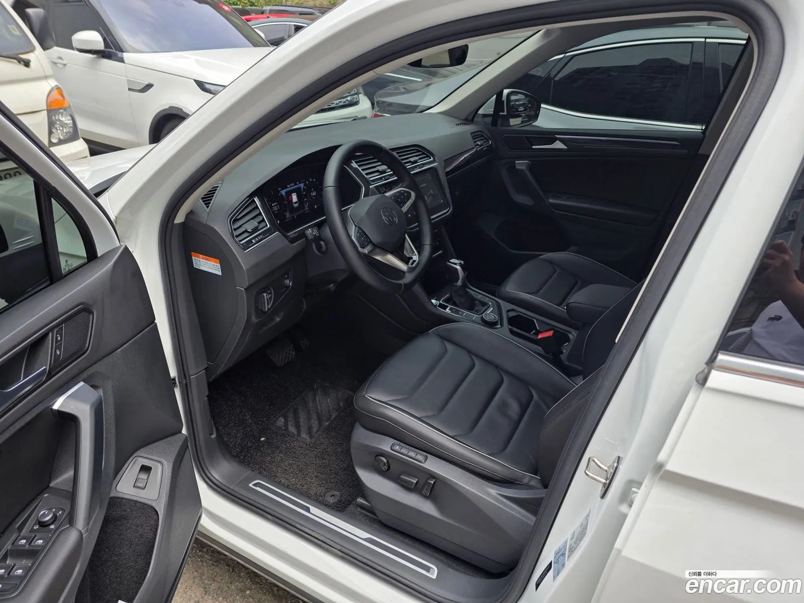 Volkswagen Tiguan 2023 — 8