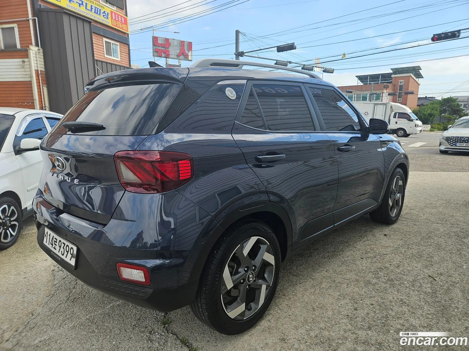 Hyundai Venue 2020 — 16