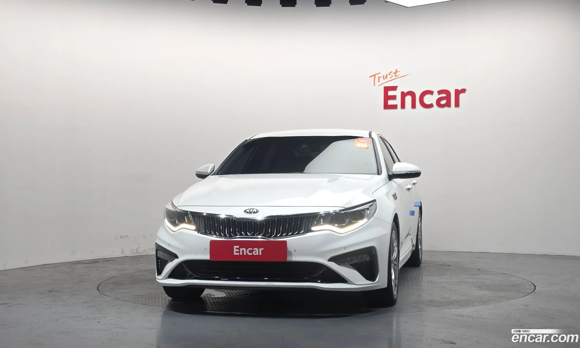 Kia K5 2018 KNAGU411BKA261268 — 16