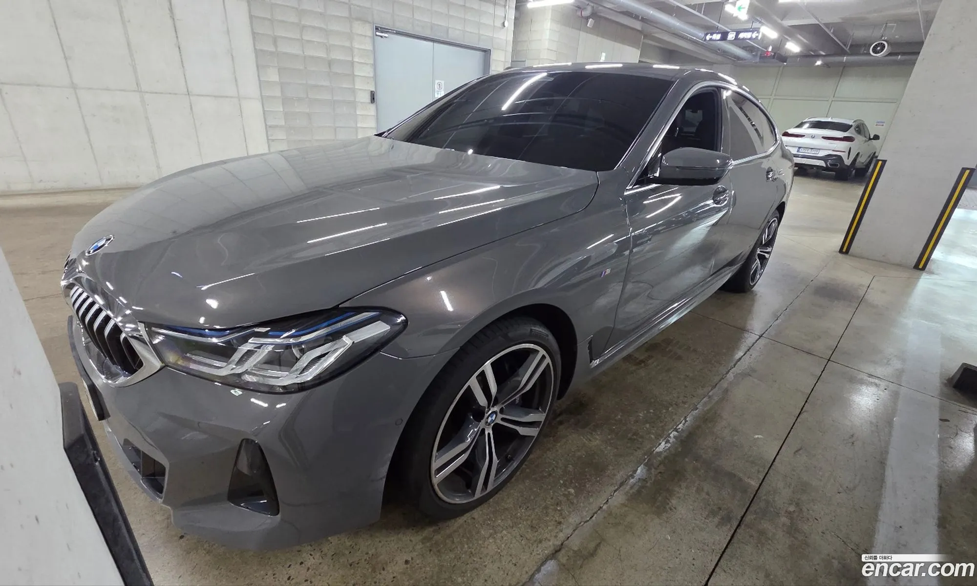 BMW 6 Series GT 2021 — 3