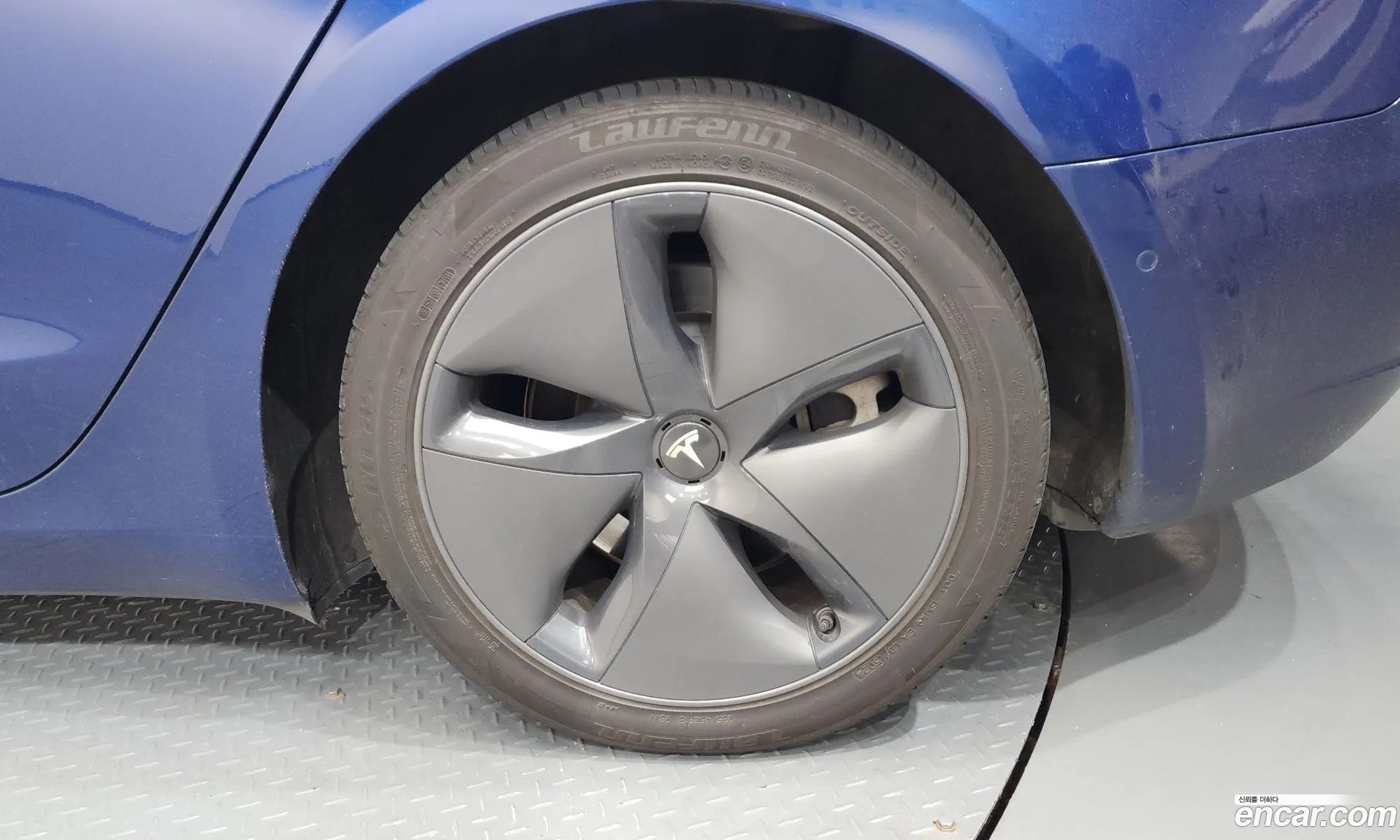 Tesla Model 3 2020 — 20