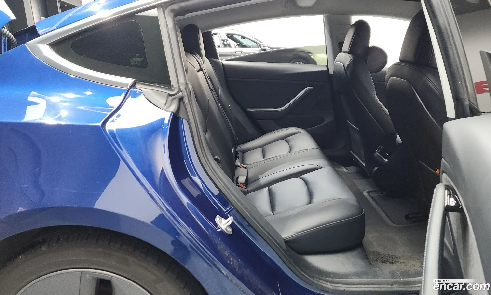 Tesla Model 3 2020 — 29