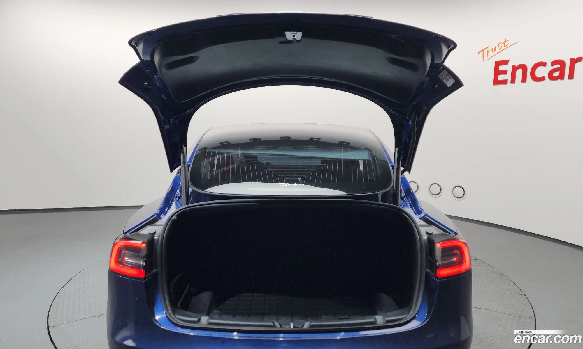 Tesla Model 3 2020 — 4