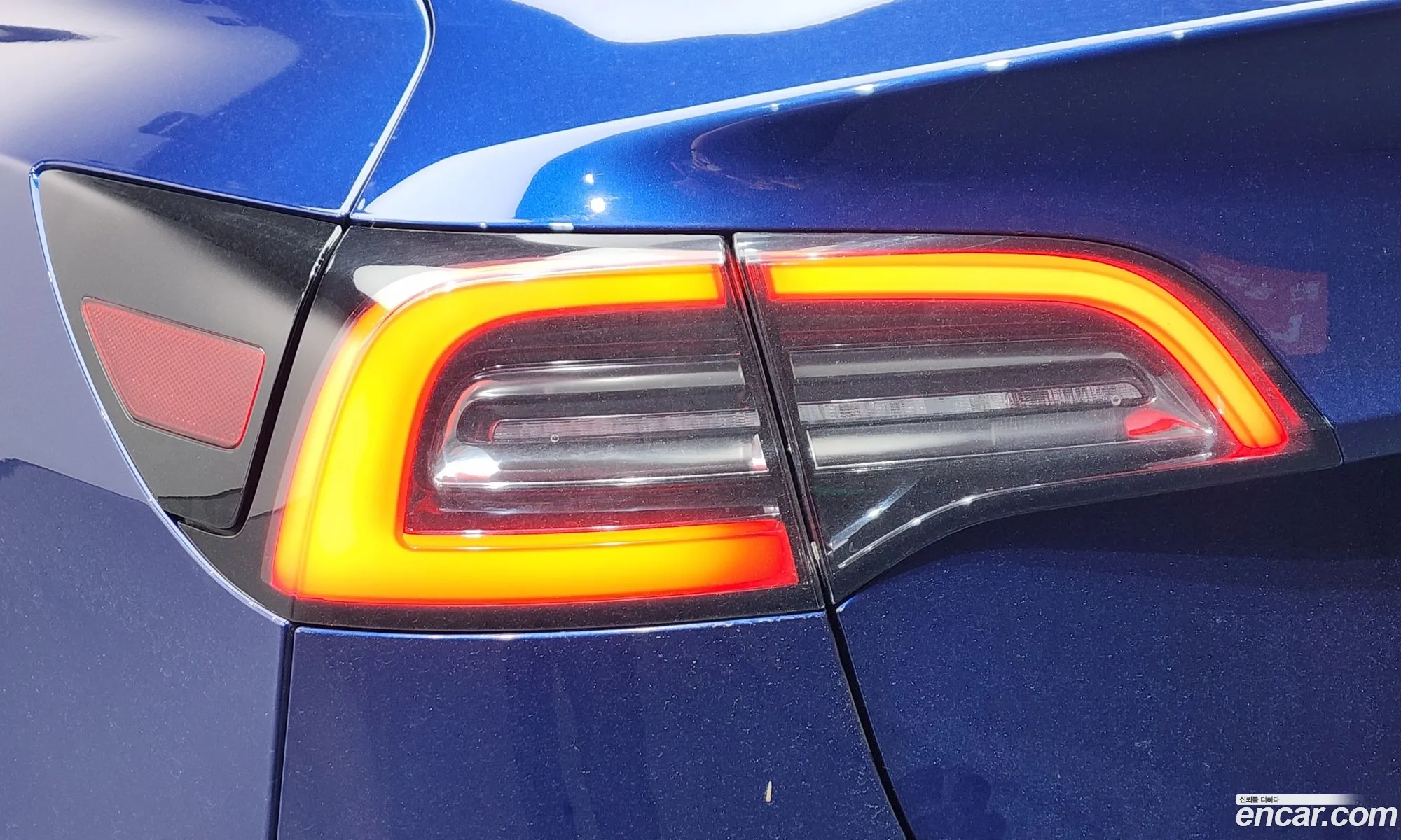 Tesla Model 3 2020 — 32