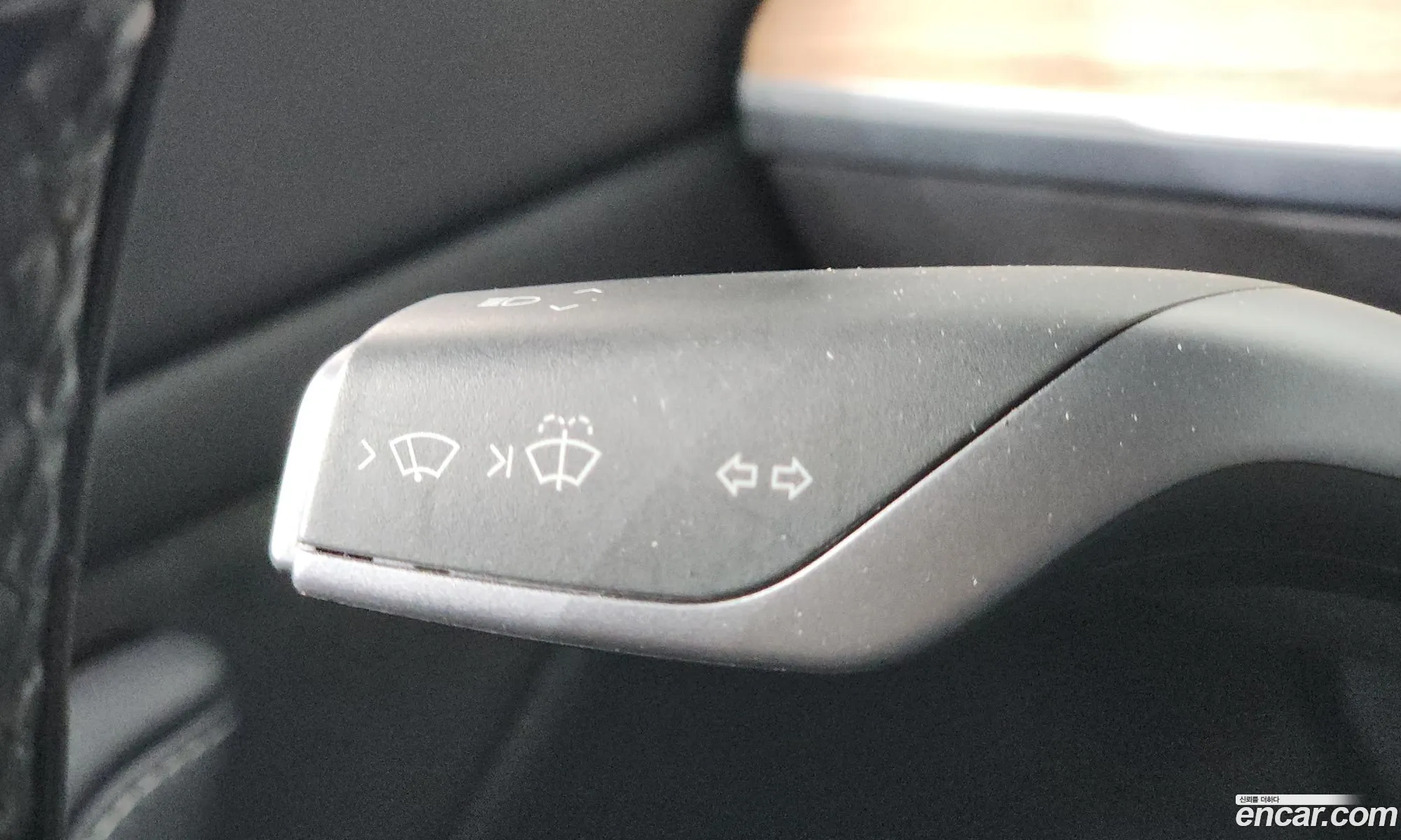 Tesla Model 3 2020 — 25