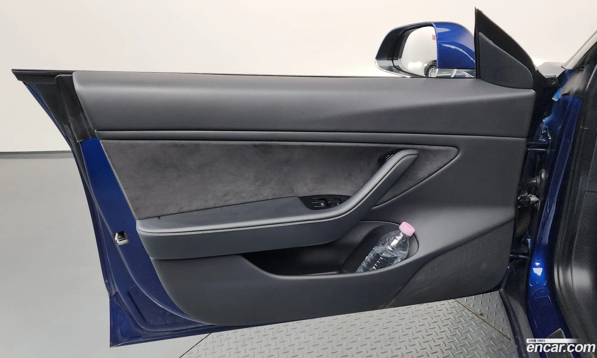 Tesla Model 3 2020 — 24