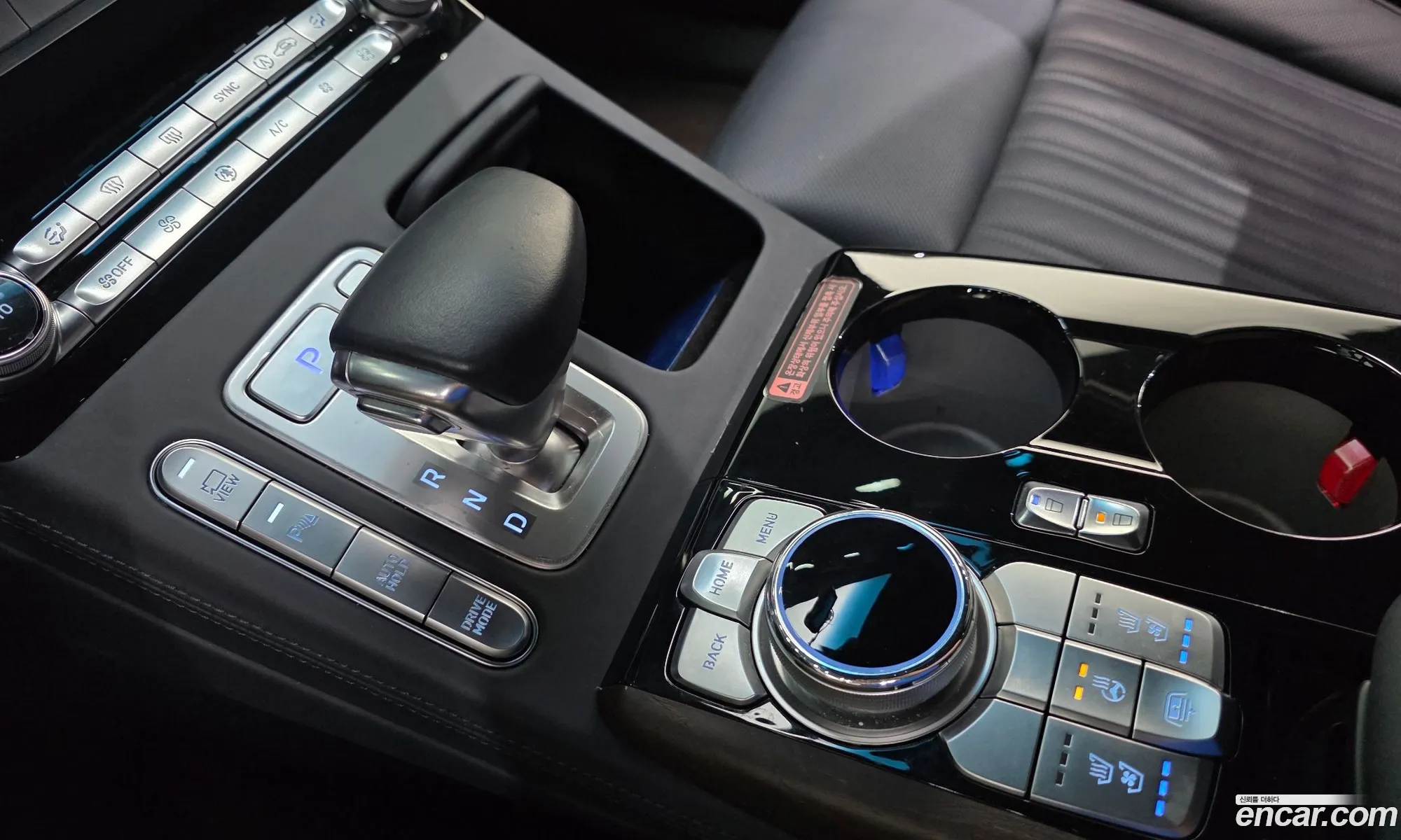 Genesis G90 2019 — 25