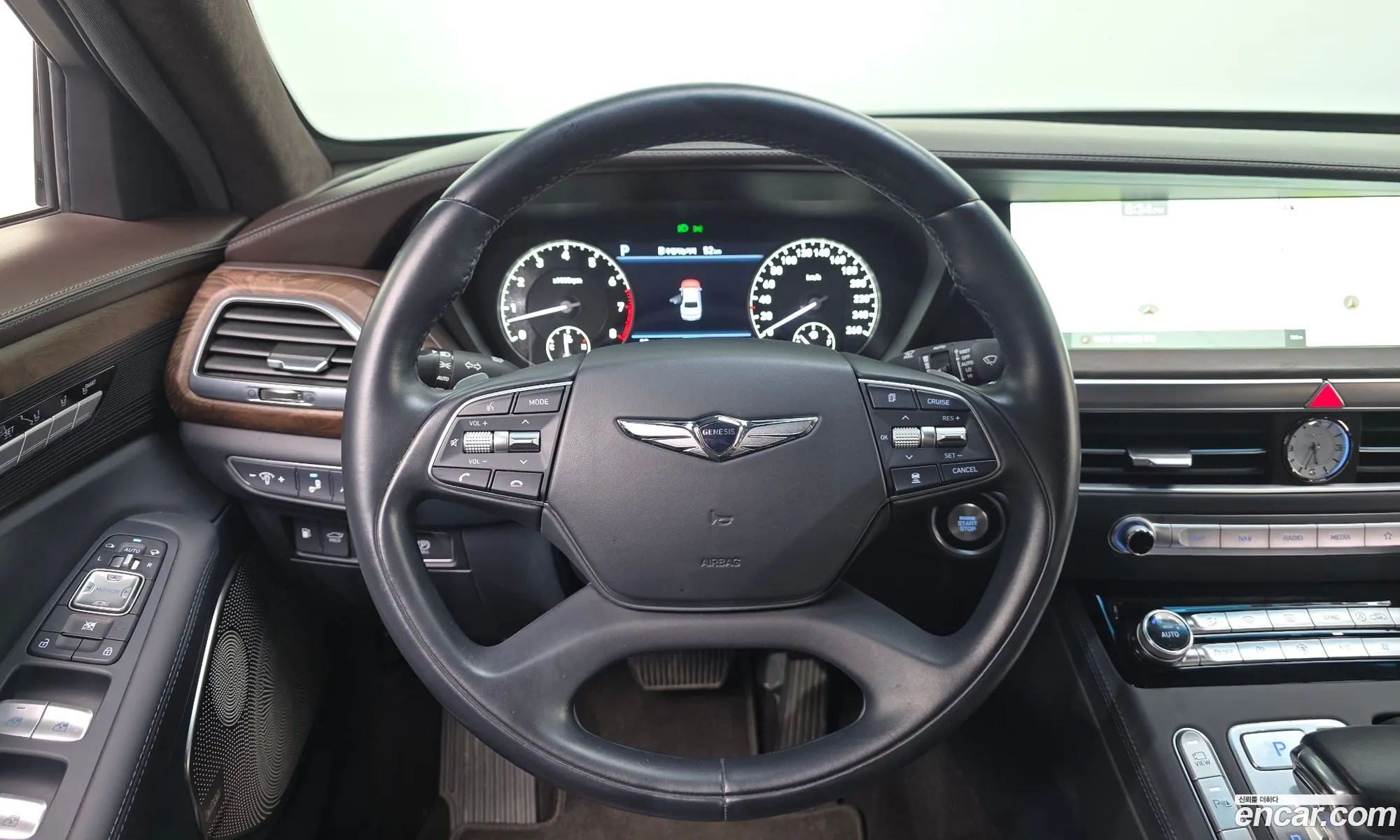 Genesis G90 2019 — 2