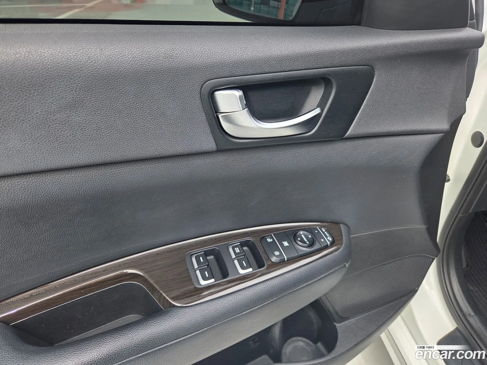 Kia K5 2015 — 11