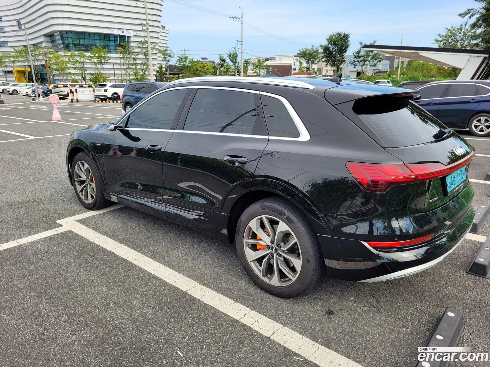 Audi e-tron 2020 — 7
