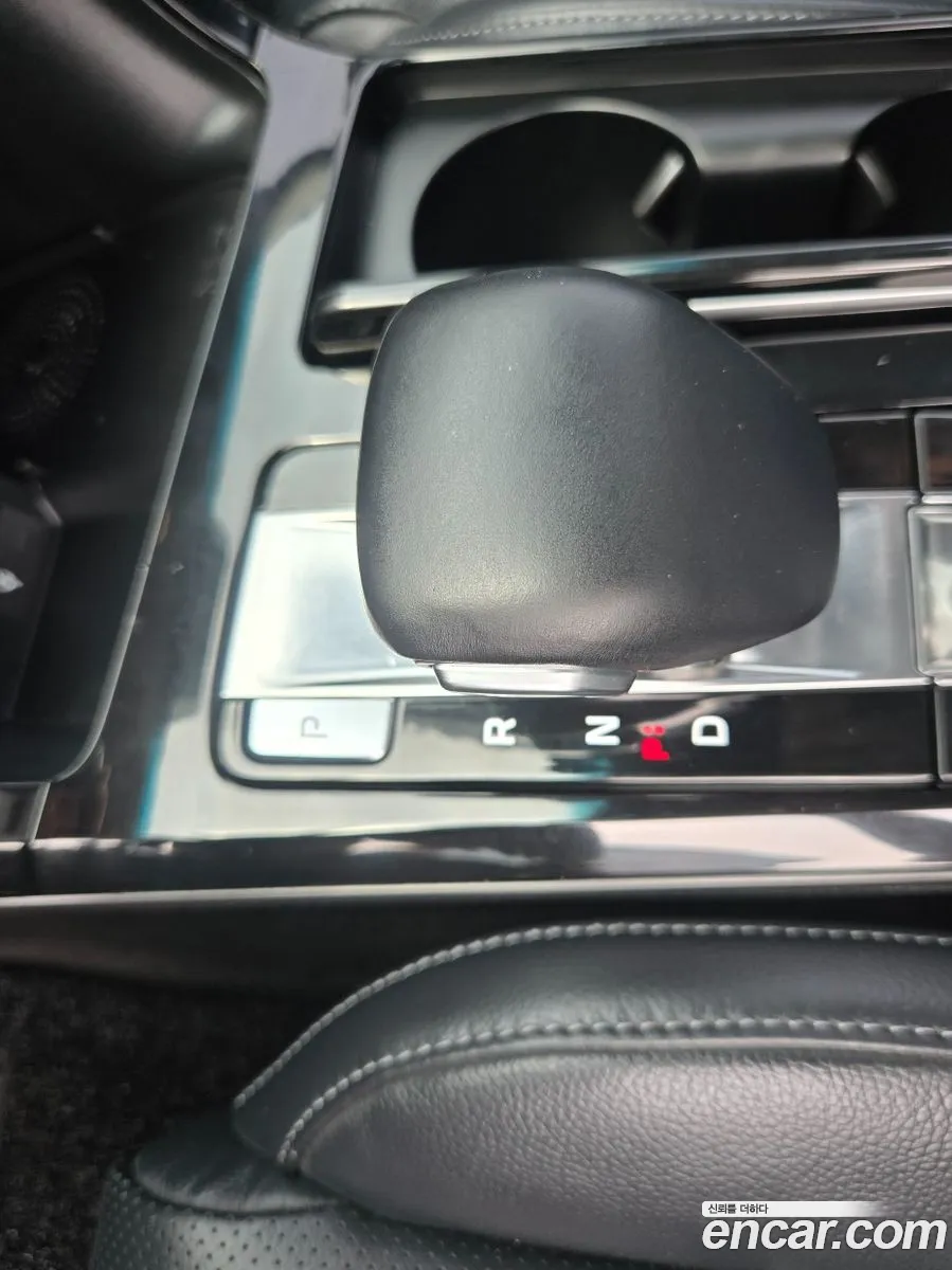 Kia K7 Premier 2019 — 19