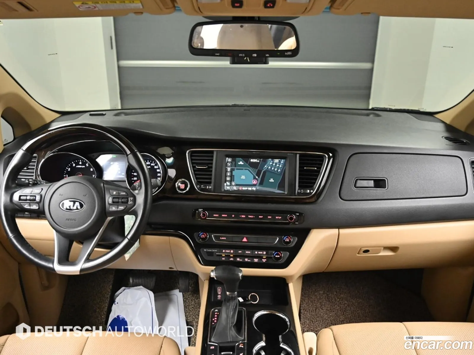 Kia Carnival 2018 — 10