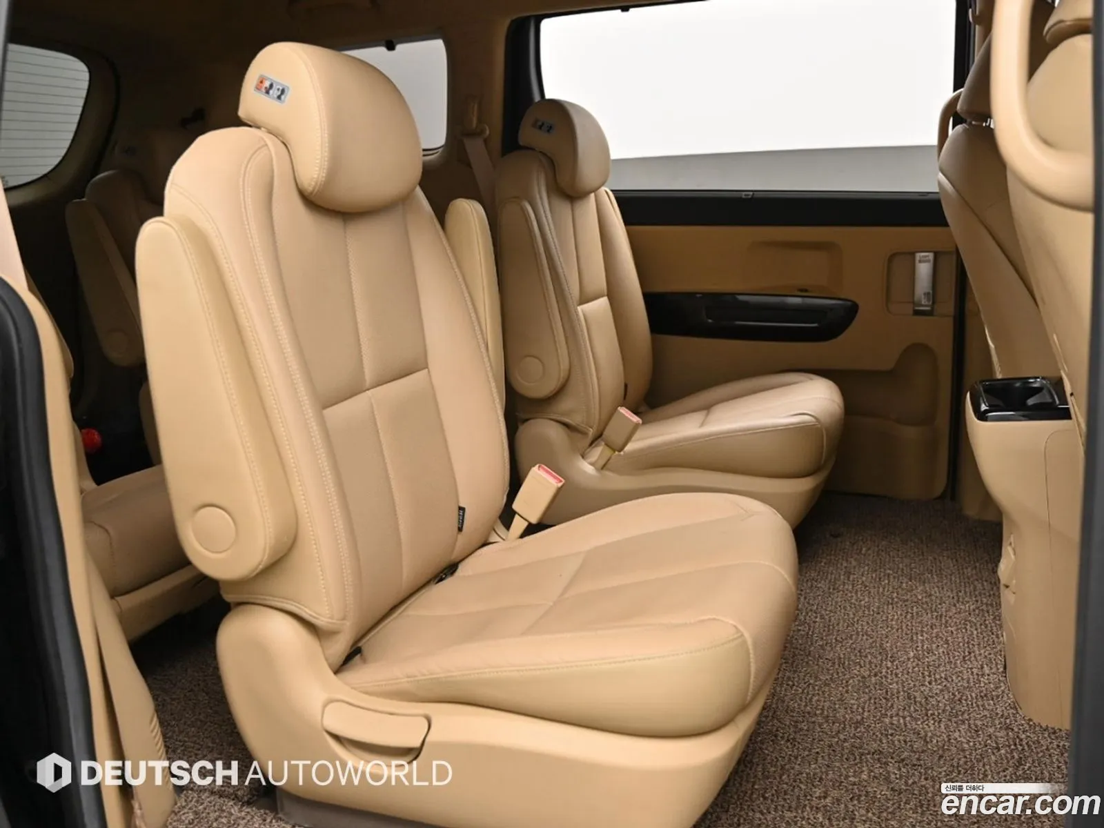 Kia Carnival 2018 — 11
