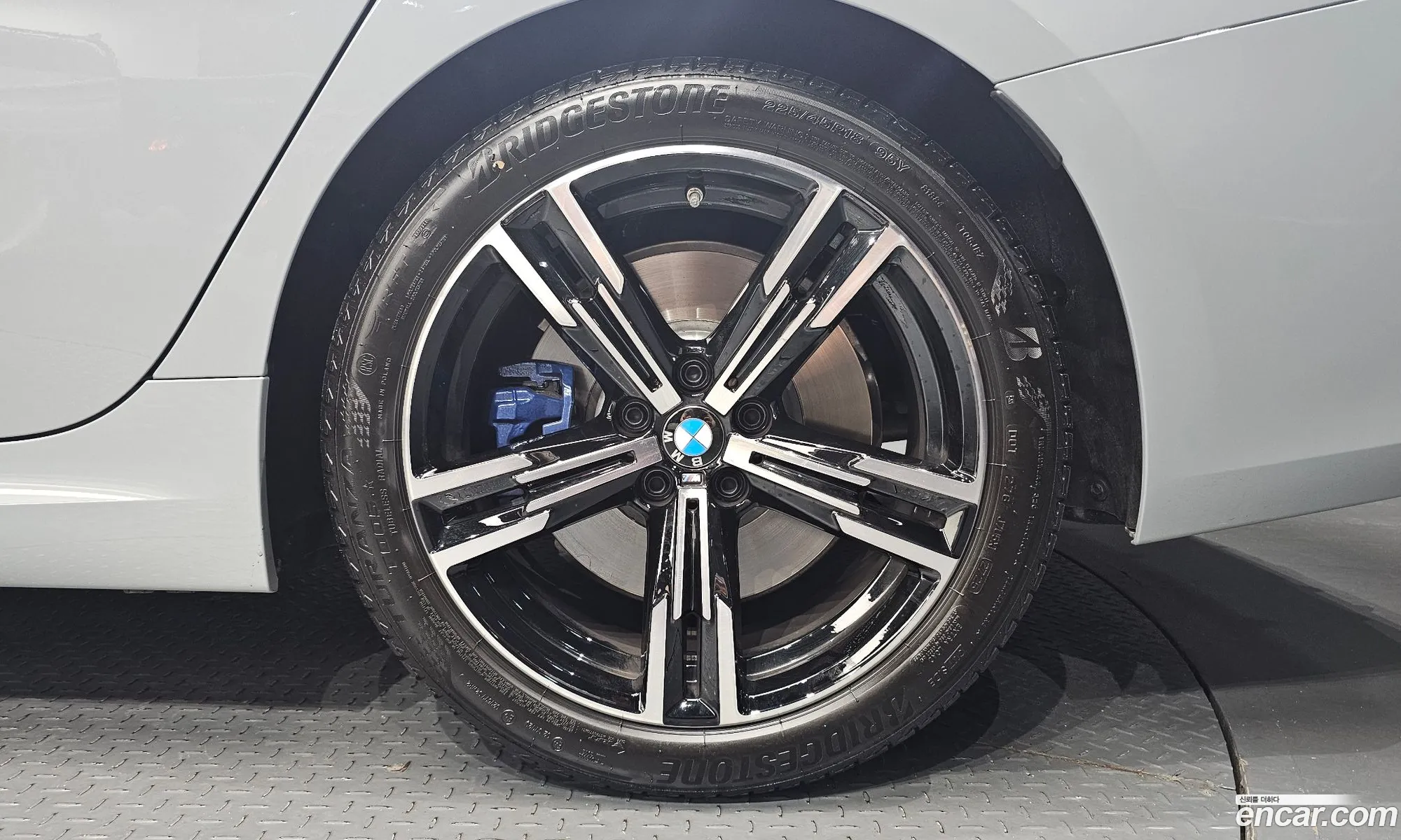 BMW 3 Series 2026 — 5